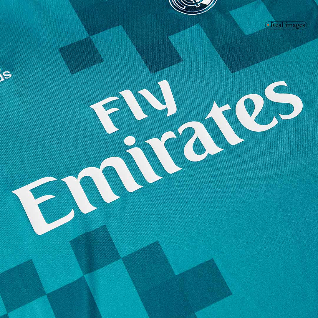 Real Madrid Retro Jersey Third Away Soccer Shirt 2017/18 - Image 9