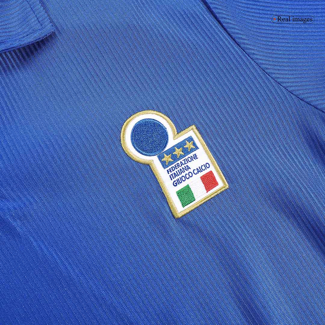 BAGGIO R. #18 Italy Retro Jersey Home Soccer Shirt 1998 - Image 9